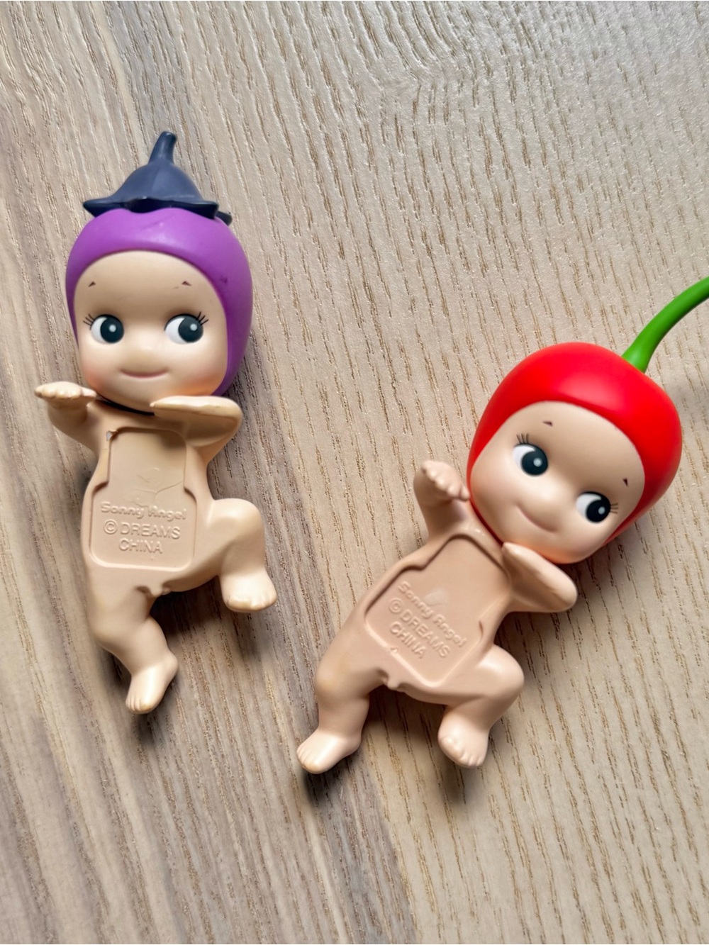 Sonny Angel Cherry & Eggplant Mini Figurine Set - Red & Purple